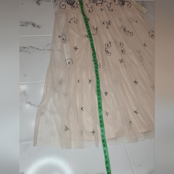 Adrianna Papell Sleeveless Halter Neck Beaded Mesh Keyhole Back Detail - Picture 11 of 12